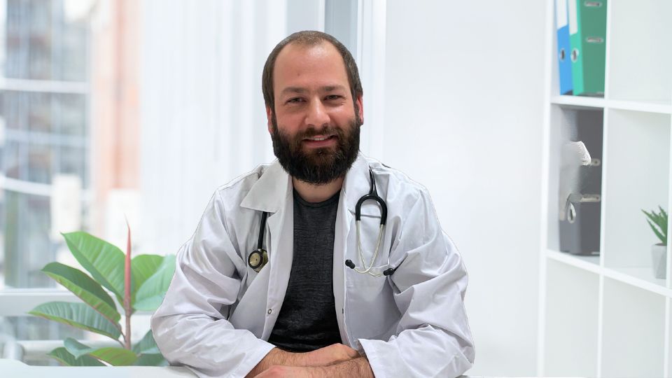 Badania Kliniczne w onkologii – rozmowa z Markiem Kotlarskim, lekarzem onkologiem